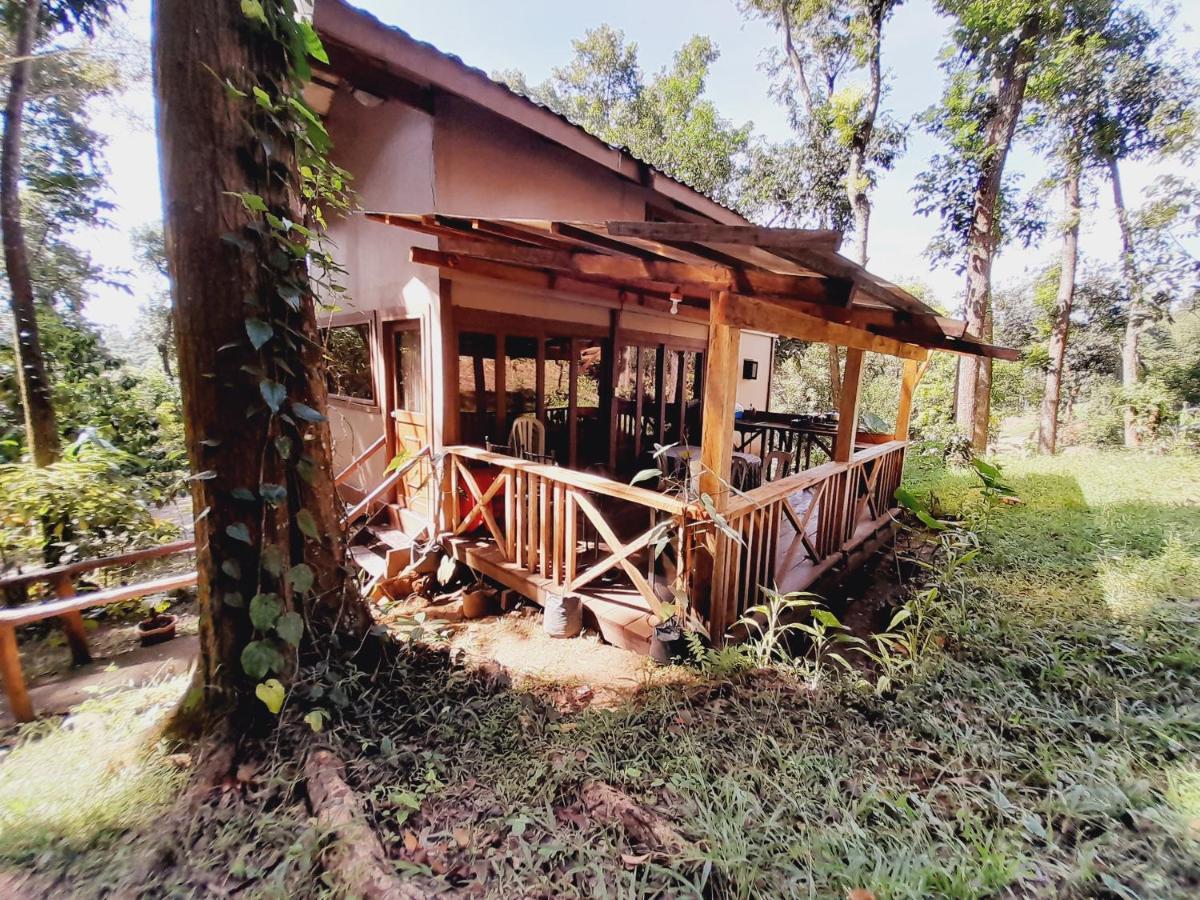 Antipolo Cabin Getaway Hotel Exterior photo